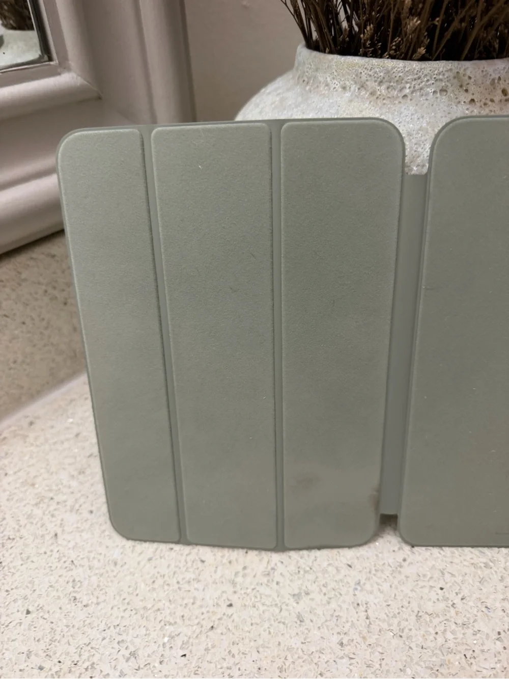 Apple slim folio